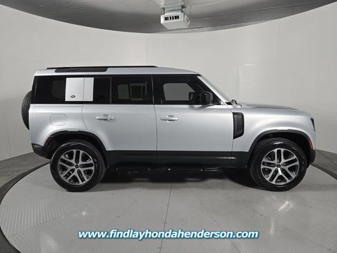 Used 2024 Land Rover Defender 110 S AWD/4WD image 7