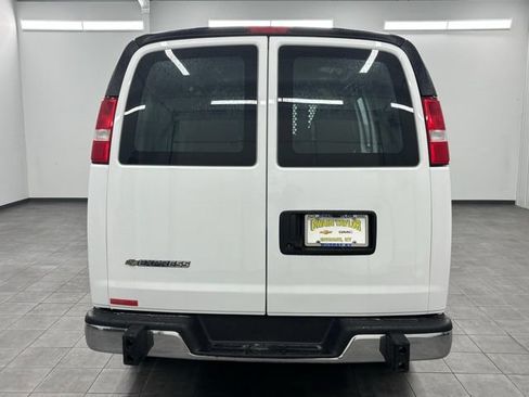 Used 2024 Chevrolet Express 2500 w/ Driver Convenience Package RWD image 3