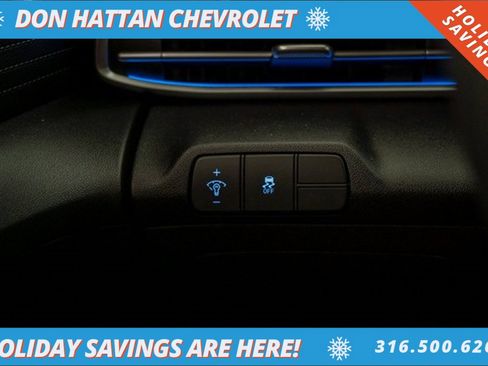 Used 2024 Hyundai Elantra SEL image 17