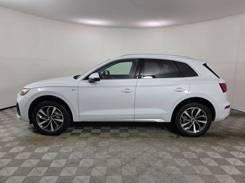 Certified 2024 Audi Q5 2.0T Premium Plus AWD/4WD image 4