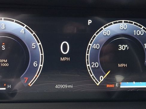 Used 2022 Jeep Grand Cherokee L Limited image 27