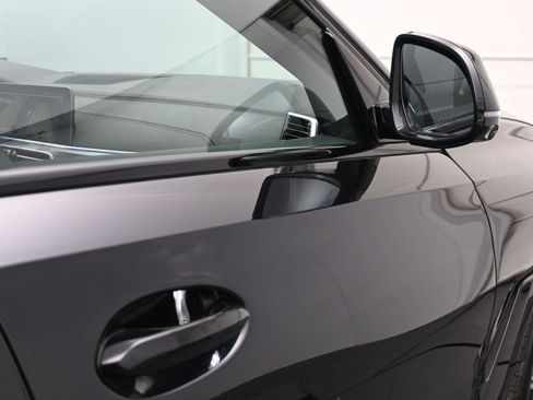 Used 2023 BMW X6 xDrive40i w/ M Sport Package image 15