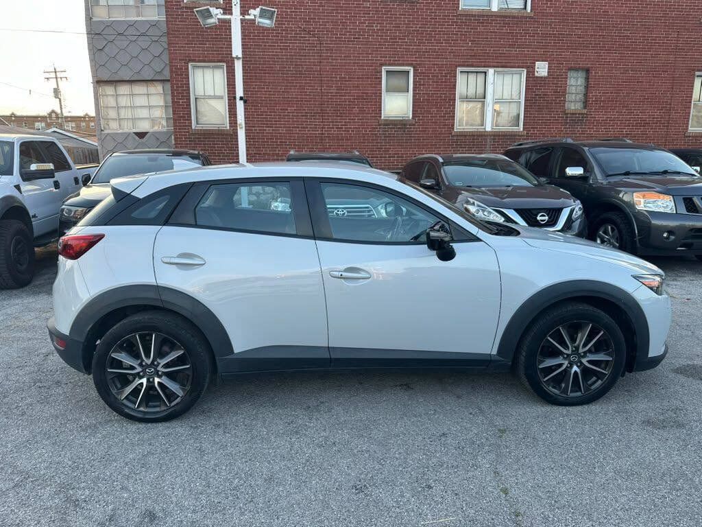 Used 2017 MAZDA CX-3 Touring FWD image 6