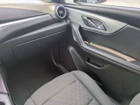 Certified 2022 Chevrolet Blazer LT FWD image 10