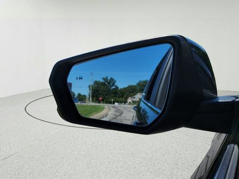 Used 2021 Chevrolet Equinox LT FWD image 13