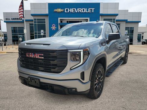 Used 2025 GMC Sierra 1500 Elevation image 1