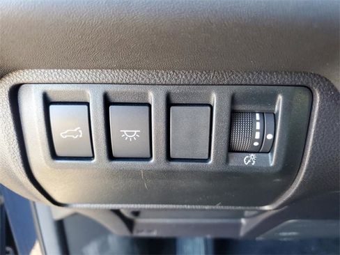 Used 2023 Subaru Ascent Onyx Edition image 13