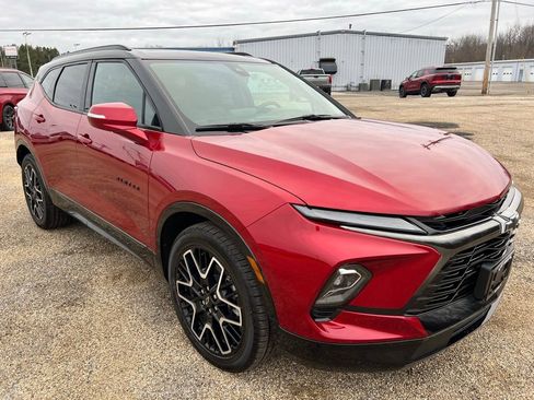 Used 2023 Chevrolet Blazer RS w/ Enhanced Convenience Package image 5