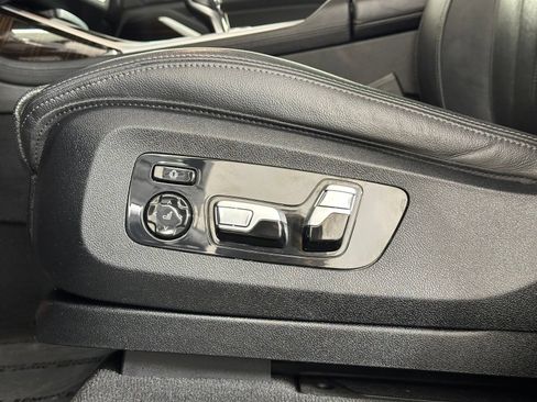 Used 2021 BMW X7 xDrive40i w/ Premium Package AWD/4WD image 8
