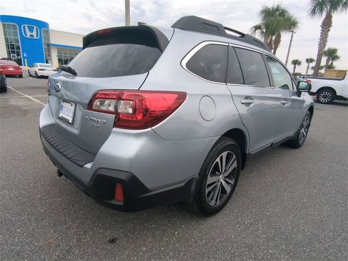 Used 2019 Subaru Outback 3.6R Limited w/ Popular Package #2 image 4