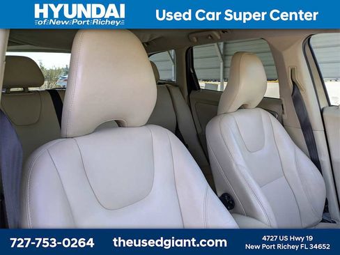 Used 2015 Volvo XC60 T6 Platinum image 6