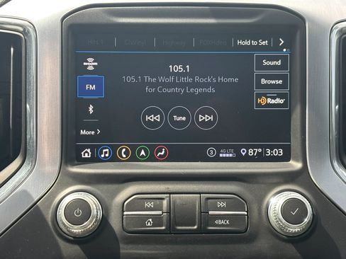 Used 2020 GMC Sierra 1500 SLT w/ SLT Premium Plus Package AWD/4WD image 29