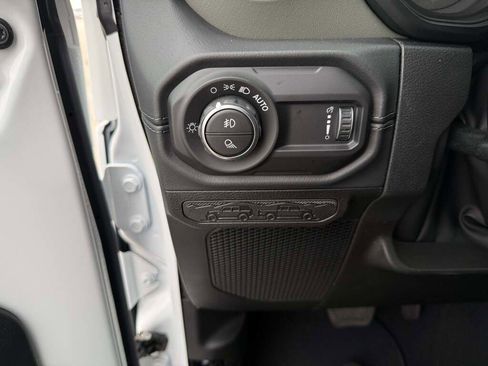 New 2026 Jeep Gladiator Mojave image 30