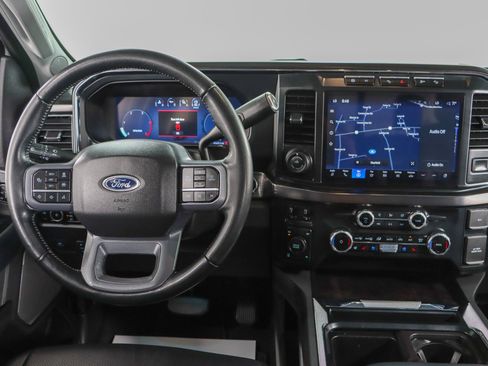 Used 2023 Ford F250 Lariat w/ Tow Technology Package AWD/4WD image 18