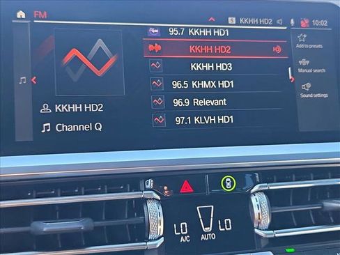 Used 2021 BMW 330i Sedan w/ M Sport Package image 26