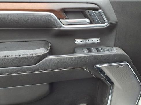 Used 2024 GMC Sierra 1500 Denali w/ Denali Reserve Package AWD/4WD image 31