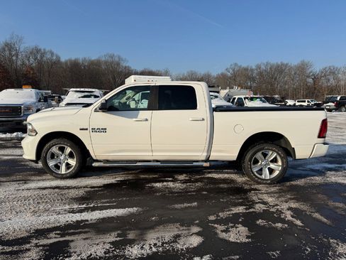 Used 2016 RAM 1500 Sport image 2