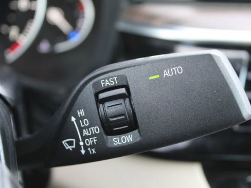 Used 2019 BMW 530i image 37