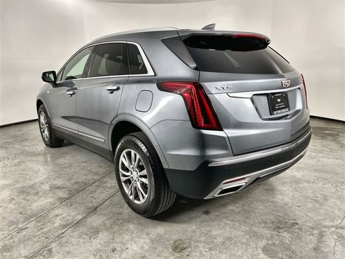 Certified 2022 Cadillac XT5 Premium Luxury image 6