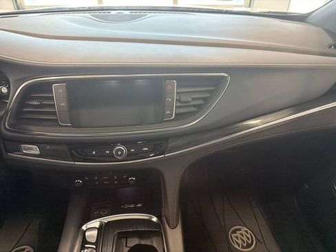 Used 2023 Buick Enclave Essence w/ Experience Buick Package AWD/4WD image 26