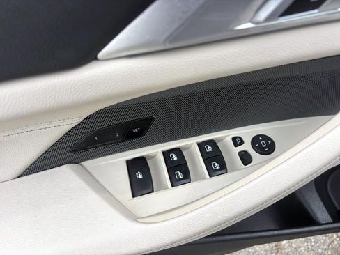 Used 2024 BMW 440i xDrive Convertible w/ Premium Package image 13