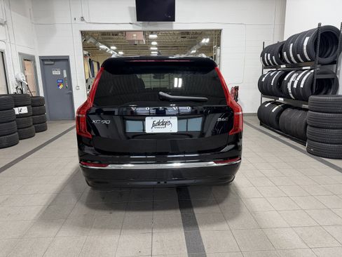 Used 2023 Volvo XC90 B6 Ultimate w/ Protection Package image 8