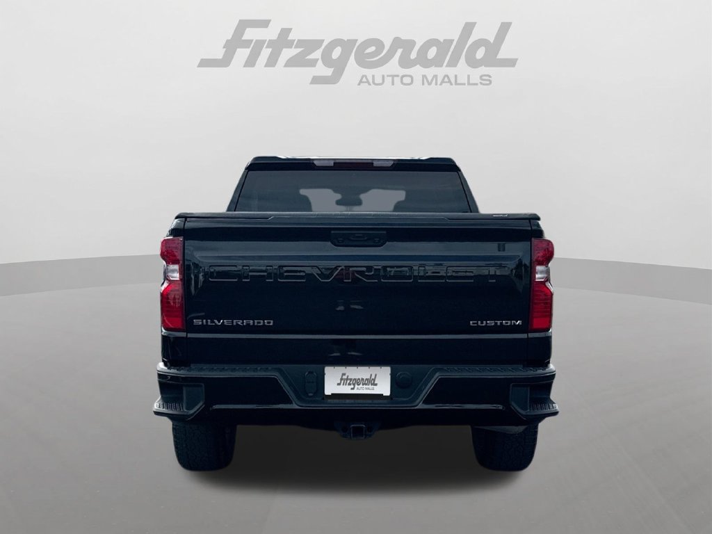 Used 2023 Chevrolet Silverado 1500 Custom AWD/4WD image 7