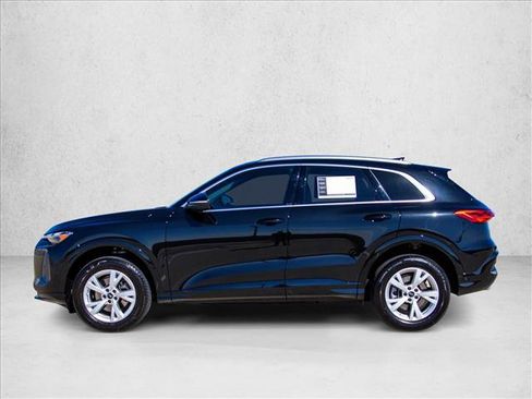 Certified 2025 Audi Q5 Premium w/ Convenience Package AWD/4WD image 8