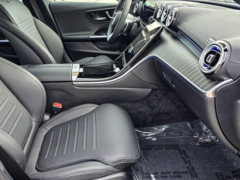 New 2025 Mercedes-Benz C 300 4MATIC Sedan image 35