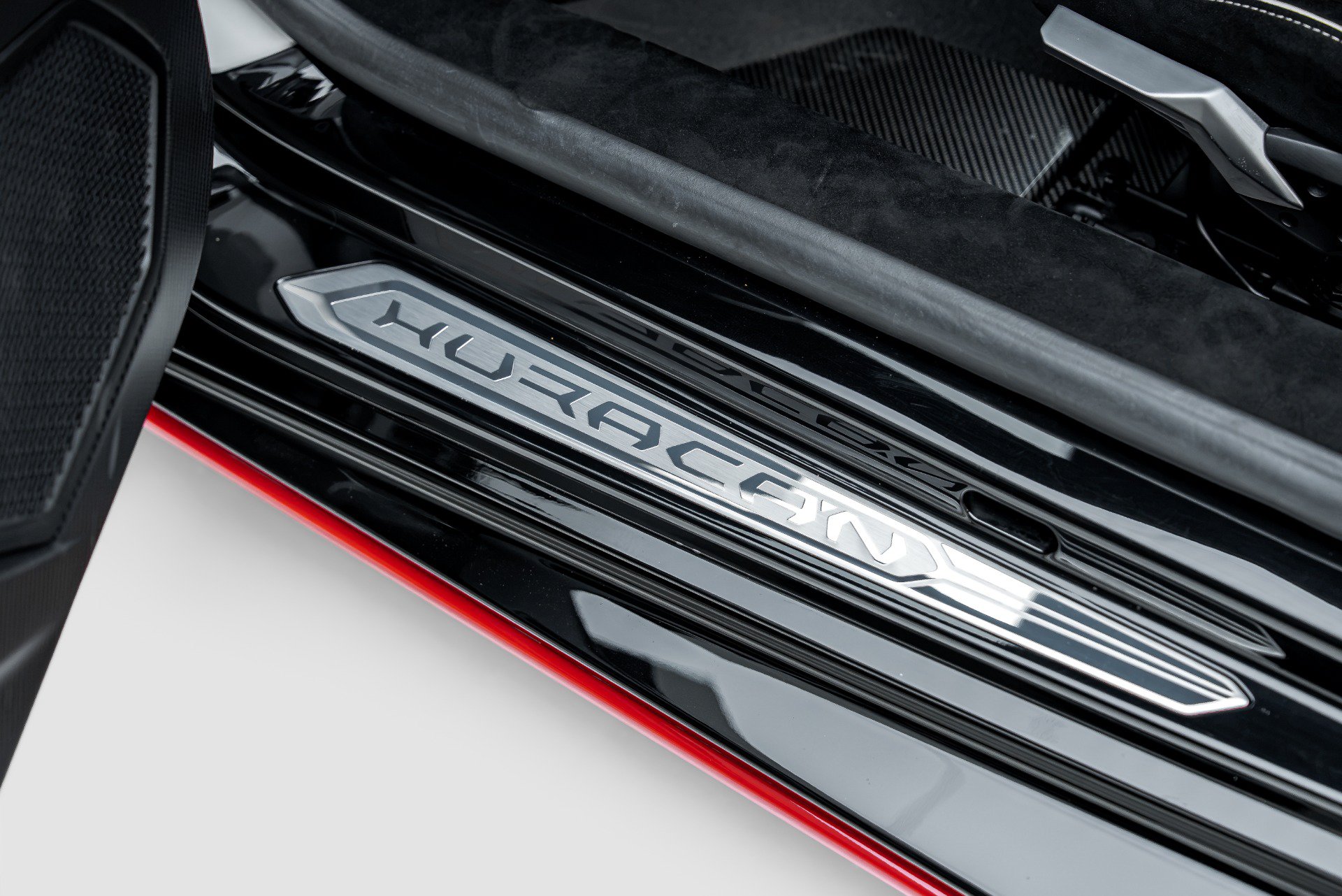 Used 2022 Lamborghini Huracan STO RWD image 40