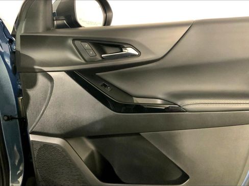 Used 2025 Chevrolet Equinox LT AWD/4WD image 25