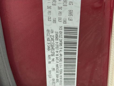 Used 2017 Chrysler Pacifica Touring-L Plus w/ Tire & Wheel Group image 28