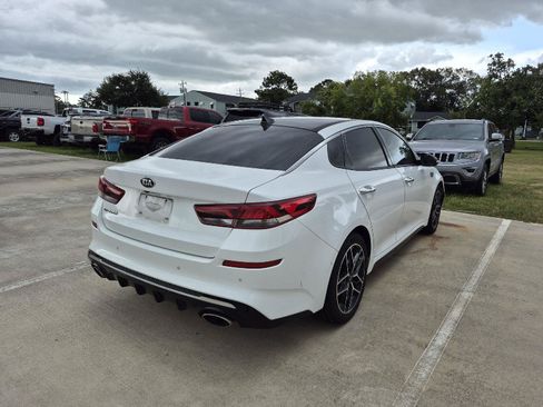 Used 2020 Kia Optima SE FWD image 13