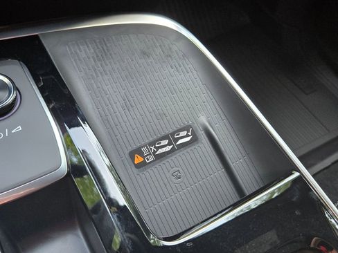 New 2026 Buick Enclave Sport Touring w/ Power Package image 7