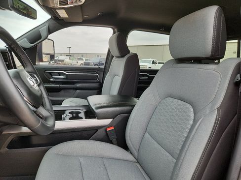 Used 2025 RAM 1500 Lone Star AWD/4WD image 12