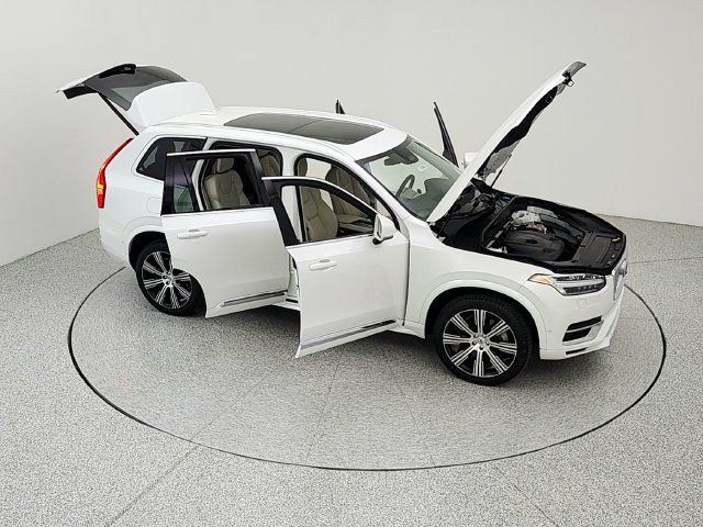 Certified 2025 Volvo XC90 T8 Ultra w/ Protection Package AWD/4WD image 42