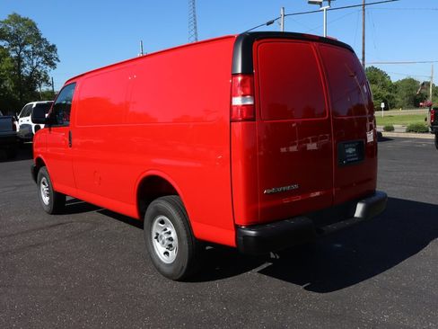 New 2026 Chevrolet Express 2500 w/ Driver Convenience Package RWD image 3