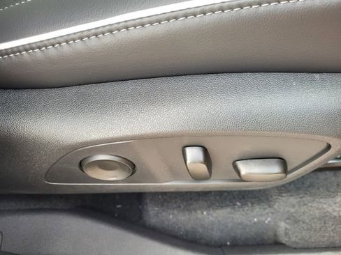 New 2026 Buick Enclave Preferred w/ Power Package FWD image 16