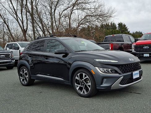 Used 2022 Hyundai Kona Limited image 1