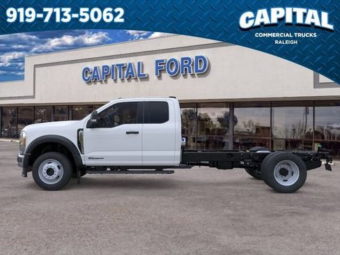 New 2026 Ford F550 4x4 Supercab Super Duty image 4