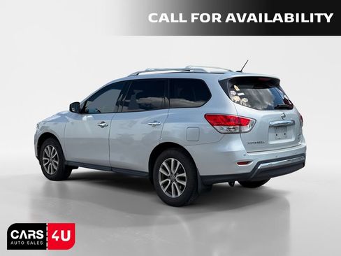 Used 2014 Nissan Pathfinder SV AWD/4WD image 5