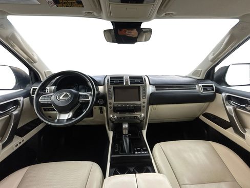 Used 2020 Lexus GX 460 AWD/4WD image 17
