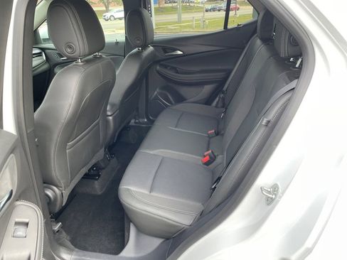 Used 2025 Buick Encore GX Preferred FWD image 10