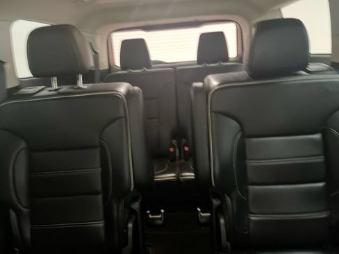 Used 2022 GMC Acadia Denali w/ GMC Pro Grade Package AWD/4WD image 27