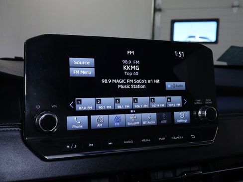 Used 2024 Mitsubishi Outlander SE image 30