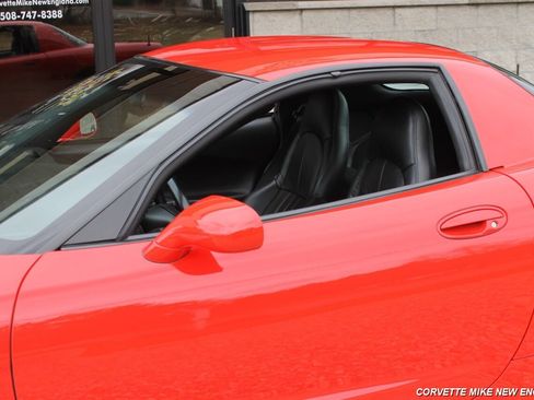 Used 1999 Chevrolet Corvette Coupe image 11