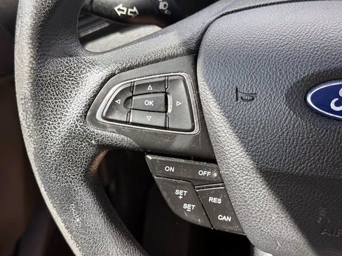 Used 2018 Ford Escape SE w/ SE Sync 3 Package FWD image 22