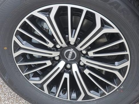 New 2025 Nissan Armada SL w/ Captain's Chari Seat Package image 16