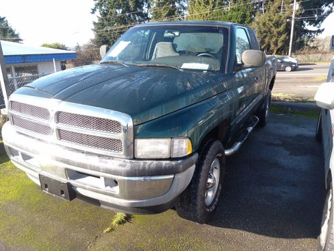 Used 2001 Dodge Ram 1500 Truck 4x4 Quad Cab image 1