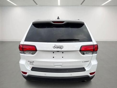 Used 2022 Jeep Grand Cherokee Laredo X image 5